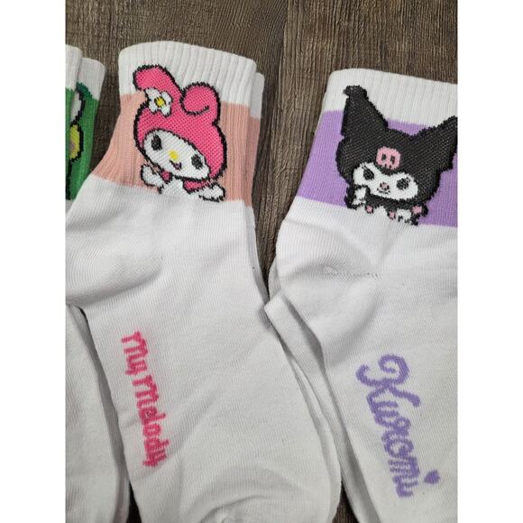 Kuromi Women's White Character Socks NEW Lot of 4 Melody Kawaii Sanrio - Picture 3 of 5